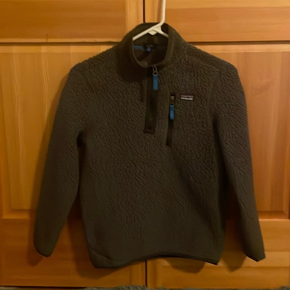 Patagonia pull over - Picture 2 of 4